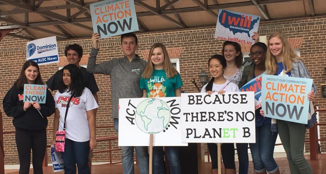 Students rally for climate action in Alexandria, Virginia. Photo courtesy of Sierra Club.